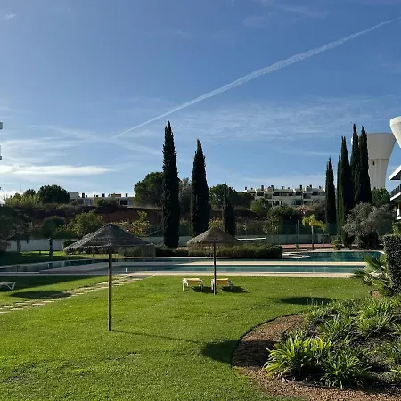 Sundown Pines Vilamoura * Quarteira